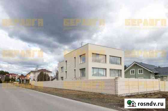 Коттедж 339 м² на участке 10 сот. на продажу в Екатеринбурге Екатеринбург