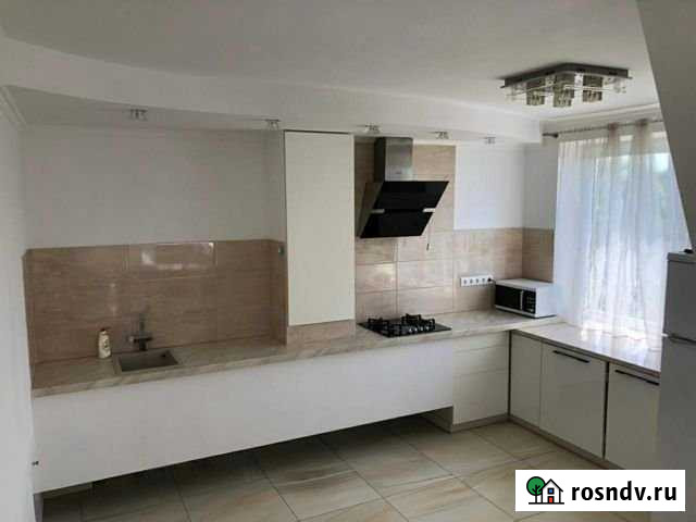 3-комнатная квартира, 110 м², 3/3 эт. в аренду на длительный срок в Калининграде Калининград - изображение 1