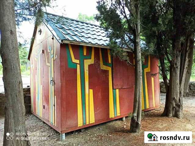 Дача 20 м² на участке 1 сот. на продажу в Ялте Ялта - изображение 1