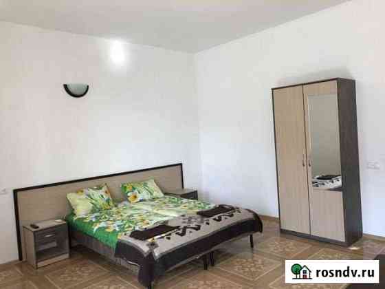 Комната 25 м² в 8-ком. кв., 3/3 эт. в аренду посуточно в Архипо-Осиповке Архипо-Осиповка