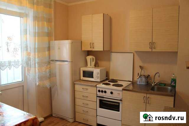 1-комнатная квартира, 36 м², 4/10 эт. в аренду посуточно в Ульяновске Ульяновск - изображение 1