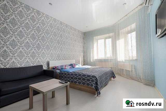 1-комнатная квартира, 38 м², 8/9 эт. в аренду посуточно в Нижневартовске Нижневартовск - изображение 1