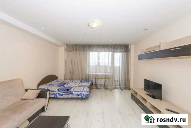 1-комнатная квартира, 60 м², 13/19 эт. в аренду посуточно в Новосибирске Новосибирск - изображение 1