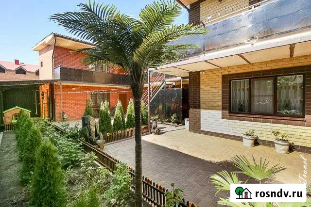 Комната 25 м² в 1-ком. кв., 1/2 эт. в аренду посуточно в Ейске Ейск - изображение 1