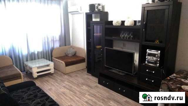 3-комнатная квартира, 58 м², 2/5 эт. в аренду посуточно в Евпатории Евпатория - изображение 1