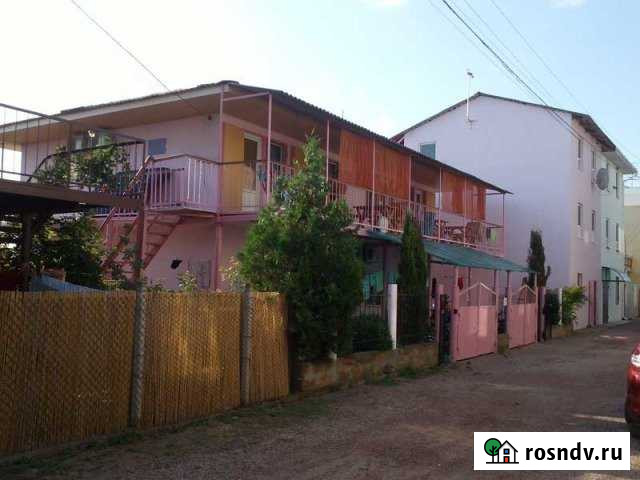 Дача 20 м² на участке 2 сот. в аренду посуточно в Евпатории Евпатория - изображение 1