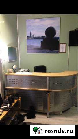 Комната 20 м² в 6-ком. кв., 1/5 эт. в аренду посуточно в Санкт-Петербурге Санкт-Петербург - изображение 1