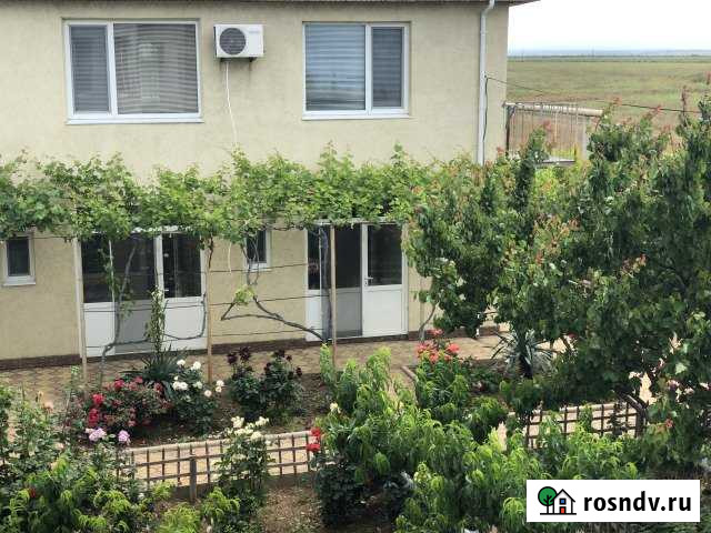 Комната 20 м² в 3-ком. кв., 1/2 эт. в аренду посуточно в Севастополе Севастополь - изображение 1