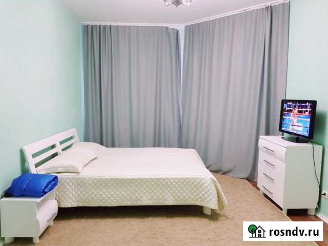 1-комнатная квартира, 36 м², 3/9 эт. в аренду посуточно в Нижневартовске Нижневартовск - изображение 1