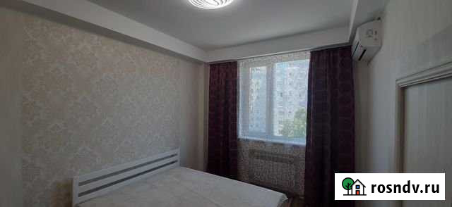 3-комнатная квартира, 95 м², 6/9 эт. в аренду на длительный срок в Севастополе Севастополь - изображение 1