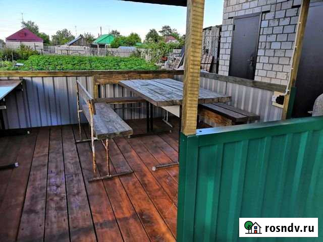 Комната 16 м² в 2-ком. кв., 1/1 эт. в аренду посуточно в Яровом Яровое - изображение 1