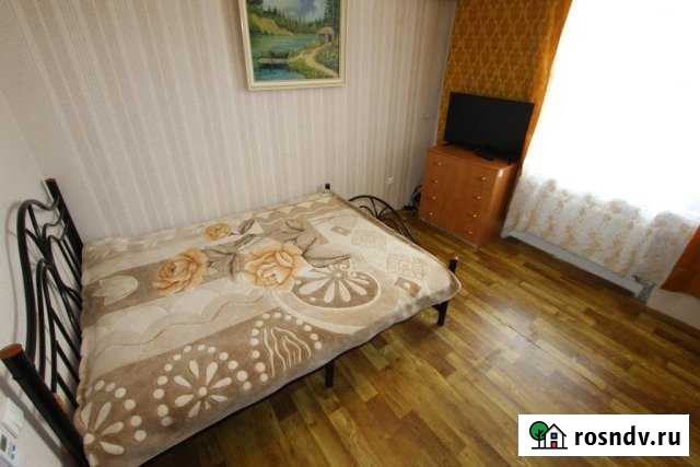 2-комнатная квартира, 60 м², 3/5 эт. в аренду посуточно в Феодосии Феодосия - изображение 1