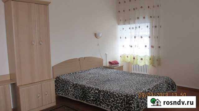 Комната 26 м² в 1-ком. кв., 3/4 эт. в аренду посуточно в Славске Славск - изображение 1