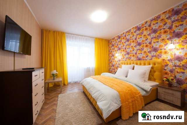 1-комнатная квартира, 42 м², 3/10 эт. в аренду посуточно в Красноярске Красноярск - изображение 1