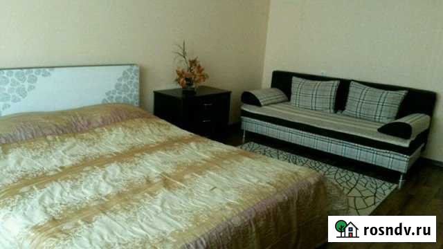 1-комнатная квартира, 40 м², 5/10 эт. в аренду посуточно в Набережных Челнах Набережные Челны - изображение 1