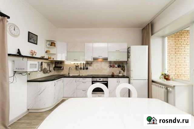 Таунхаус 370 м² на участке 3 сот. на продажу в Новосибирске Новосибирск - изображение 1