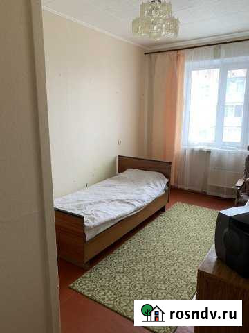 Комната 11 м² в 4-ком. кв., 4/5 эт. в аренду на длительный срок в Ноябрьске Ноябрьск - изображение 1