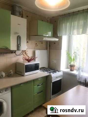 3-комнатная квартира, 60 м², 2/5 эт. в аренду на длительный срок в Симферополе Симферополь - изображение 1