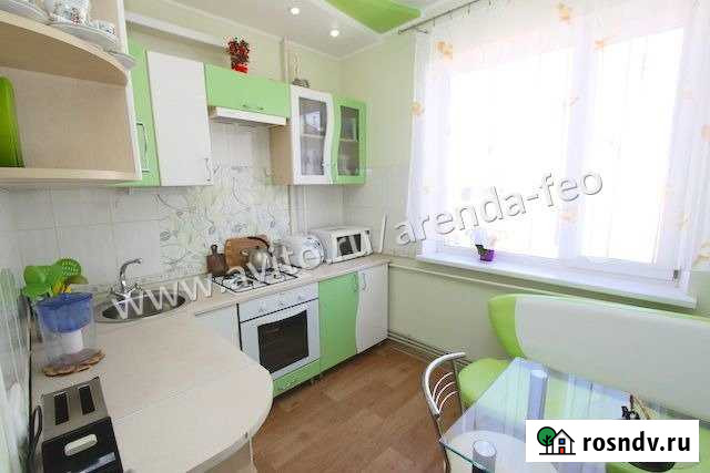 3-комнатная квартира, 75 м², 3/5 эт. в аренду посуточно в Феодосии Феодосия - изображение 1