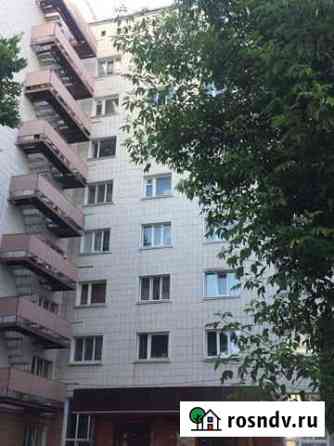 Комната 18 м² в 8-ком. кв., 5/9 эт. на продажу в Казани Казань