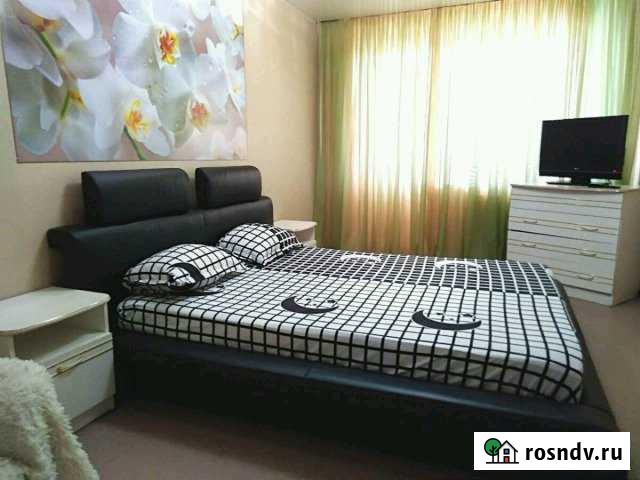 1-комнатная квартира, 35 м², 5/10 эт. в аренду посуточно в Челябинске Челябинск - изображение 1