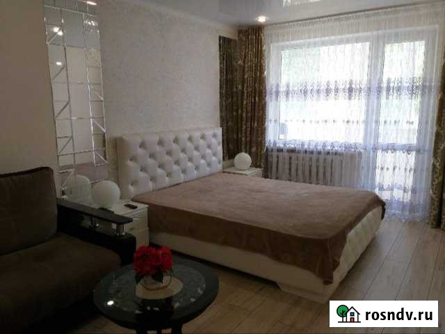 1-комнатная квартира, 38 м², 3/5 эт. в аренду посуточно в Майкопе Майкоп - изображение 1