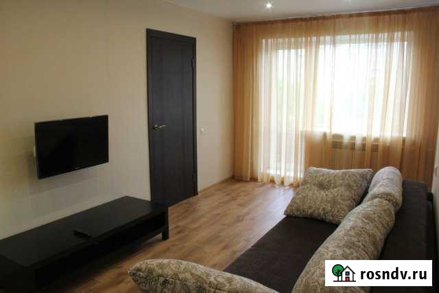 2-комнатная квартира, 44 м², 4/5 эт. в аренду посуточно в Челябинске Челябинск - изображение 1