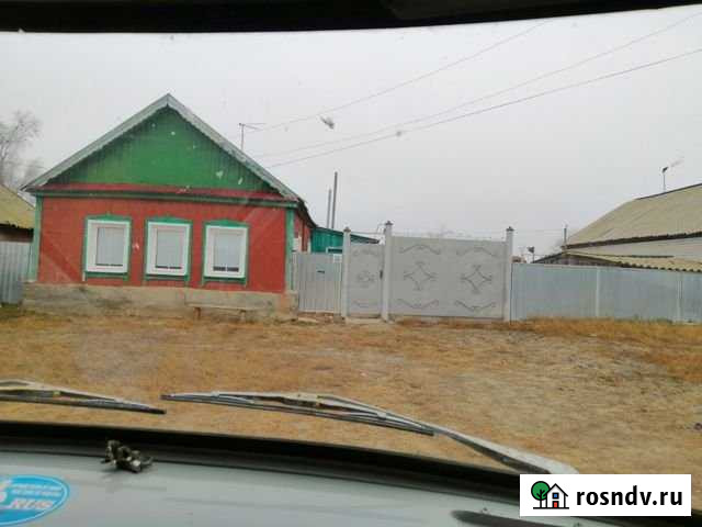 Дом 65 м² на участке 19 сот. на продажу в Новоузенске Новоузенск - изображение 1