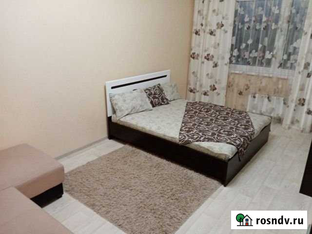 1-комнатная квартира, 44 м², 10/17 эт. в аренду посуточно в Сургуте Ханты-Мансийского АО Сургут - изображение 1