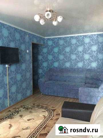 2-комнатная квартира, 50 м², 2/5 эт. в аренду посуточно в Кургане Курган - изображение 1