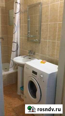 4-комнатная квартира, 53 м², 2/3 эт. в аренду на длительный срок в Миллерово Миллерово - изображение 1