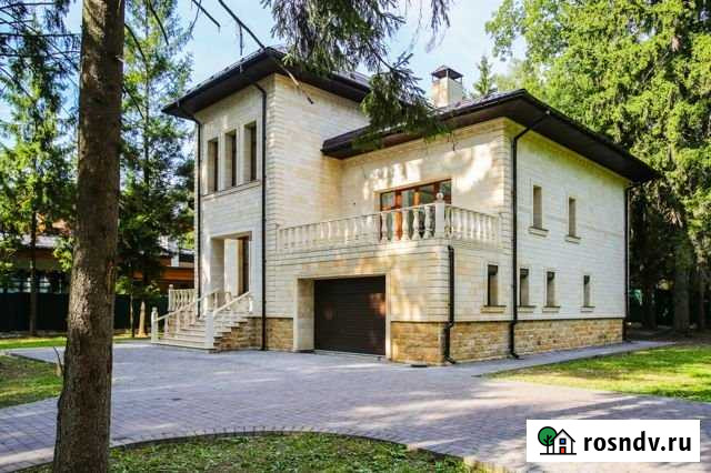 Коттедж 700 м² на участке 24 сот. на продажу в Красногорске Московской области Красногорск - изображение 1