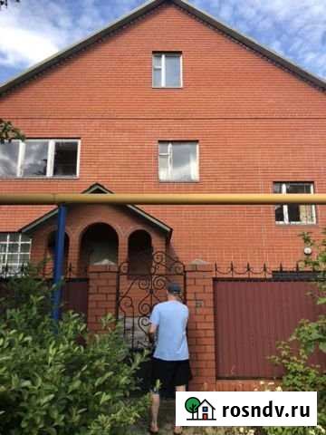 Коттедж 200 м² на участке 10 сот. на продажу в Старом Осколе Старый Оскол - изображение 1