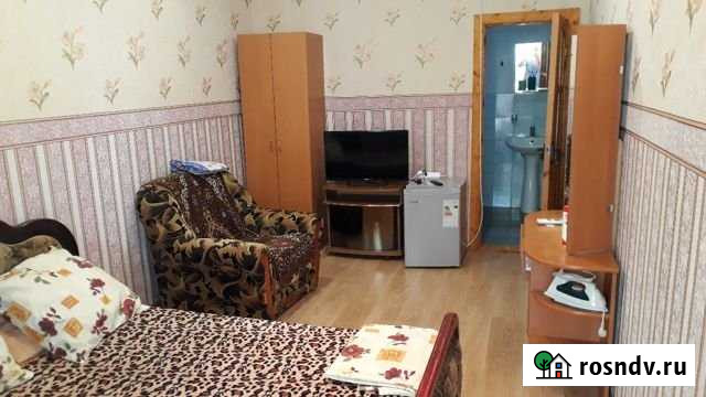 Комната 15 м² в 9-ком. кв., 1/1 эт. в аренду посуточно в Судаке Судак - изображение 1