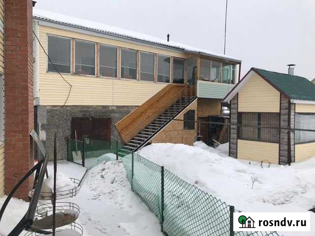 Дом 80 м² на участке 10 сот. в аренду на длительный срок в Челябинске Челябинск - изображение 1