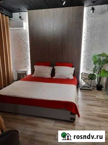 Комната 35 м² в 2-ком. кв., 1/3 эт. в аренду посуточно в Махачкале Махачкала - изображение 1