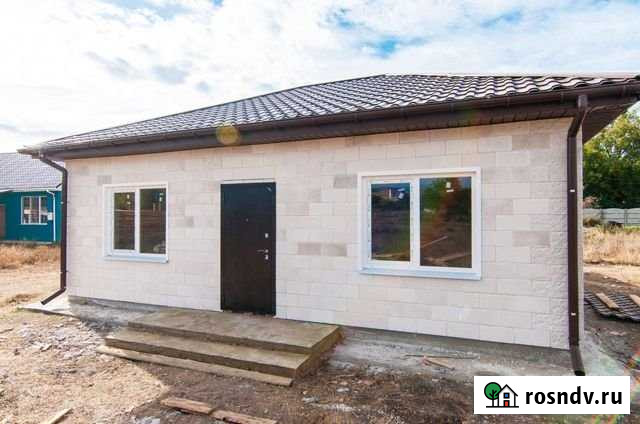 Дом 55 м² на участке 6 сот. на продажу в Мирном Мирное - изображение 1