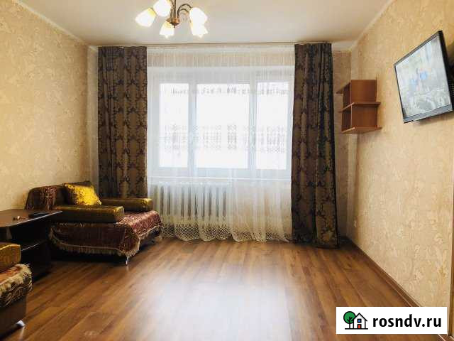 1-комнатная квартира, 44 м², 3/10 эт. в аренду посуточно в Тюмени Тюмень - изображение 1