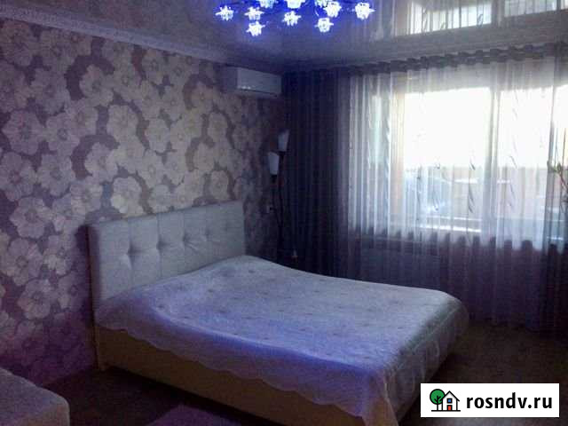 1-комнатная квартира, 40 м², 3/9 эт. в аренду посуточно в Альметьевске Альметьевск - изображение 1