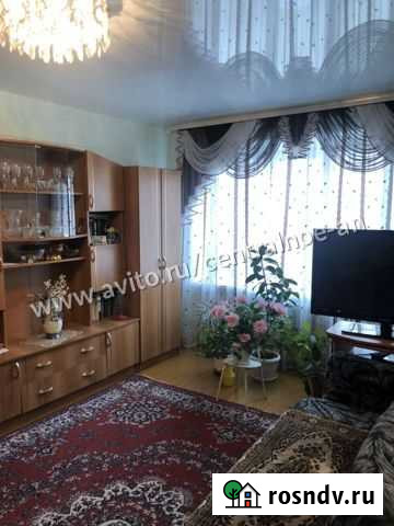 4-комнатная квартира, 60 м², 2/5 эт. на продажу в Карпинске Карпинск - изображение 1