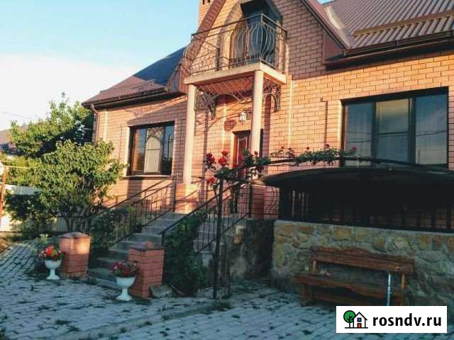 Дом 250 м² на участке 10 сот. в аренду посуточно в Витязево Витязево - изображение 1