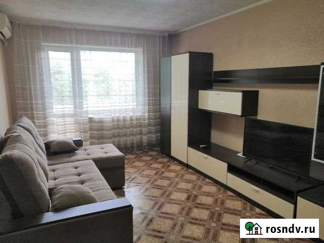 2-комнатная квартира, 55 м², 3/5 эт. в аренду посуточно в Благовещенске Амурской области Благовещенск - изображение 1