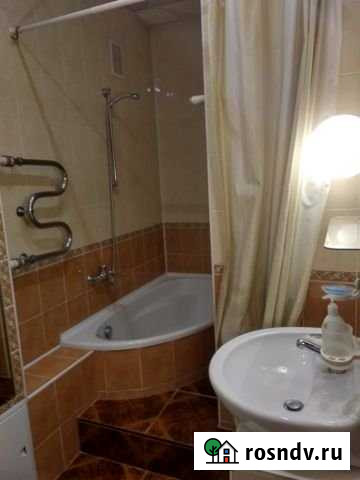 2-комнатная квартира, 50 м², 3/3 эт. в аренду на длительный срок в Смоленске Смоленск - изображение 1