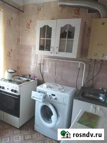 1-комнатная квартира, 29 м², 4/4 эт. в аренду на длительный срок в Шахтах Шахты - изображение 1