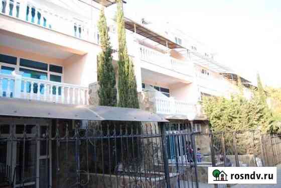 2-комнатная квартира, 30 м², 2/3 эт. в аренду посуточно в Алуште Алушта