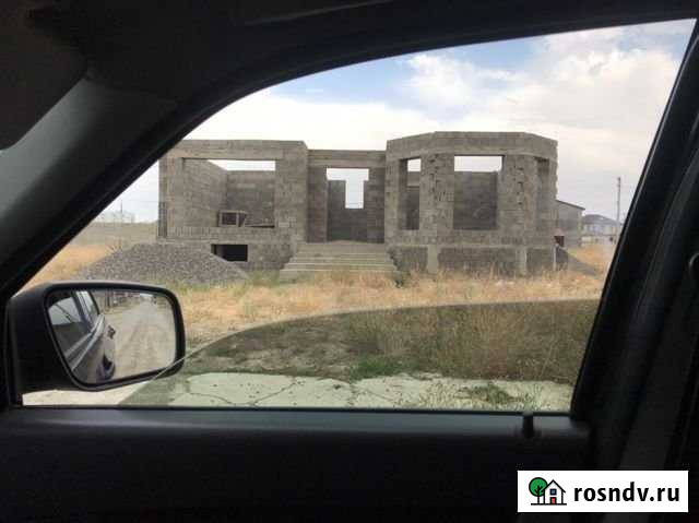 Дом 140 м² на участке 4 сот. на продажу в Кизилюрте Кизилюрт - изображение 1