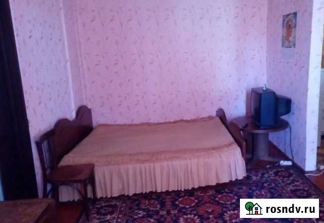 1-комнатная квартира, 32 м², 3/3 эт. в аренду на длительный срок в Гуково Гуково - изображение 1