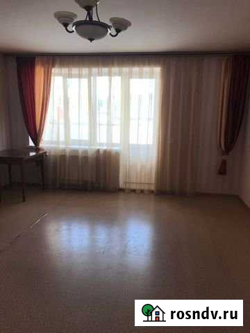 3-комнатная квартира, 80 м², 4/5 эт. в аренду на длительный срок в Лениногорске Лениногорск - изображение 1