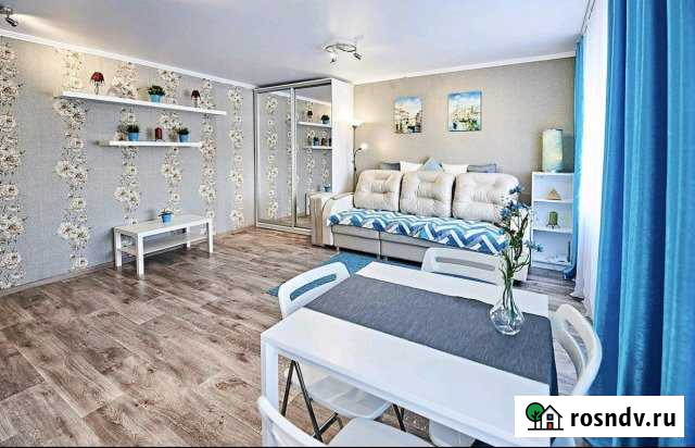 Квартира-студия, 34 м², 5/5 эт. в аренду посуточно в Омске Омск - изображение 1