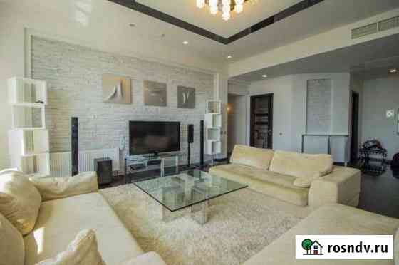 3-комнатная квартира, 159.7 м², 4/9 эт. на продажу в Алуште Алушта
